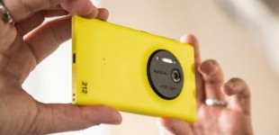 Nokia-Lumia-1020-f[1]